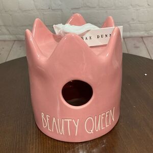 Rae Dunn Artisan Collection birdhouse! “Beauty Queen” perfect for a girl’s room